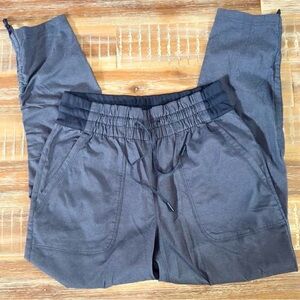 The North Face Pants TNF Aphrodite Motion 2.0 Pull On Tapered Ruched Leg Hiking